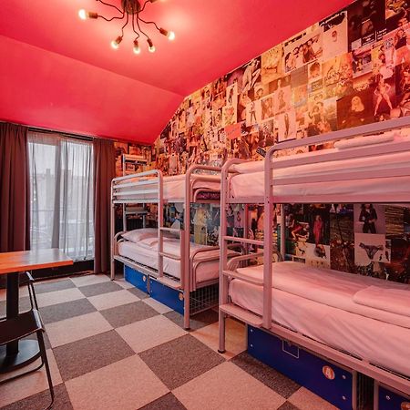 St Christophers Inn At The Winston Amsterdam Bagian luar foto