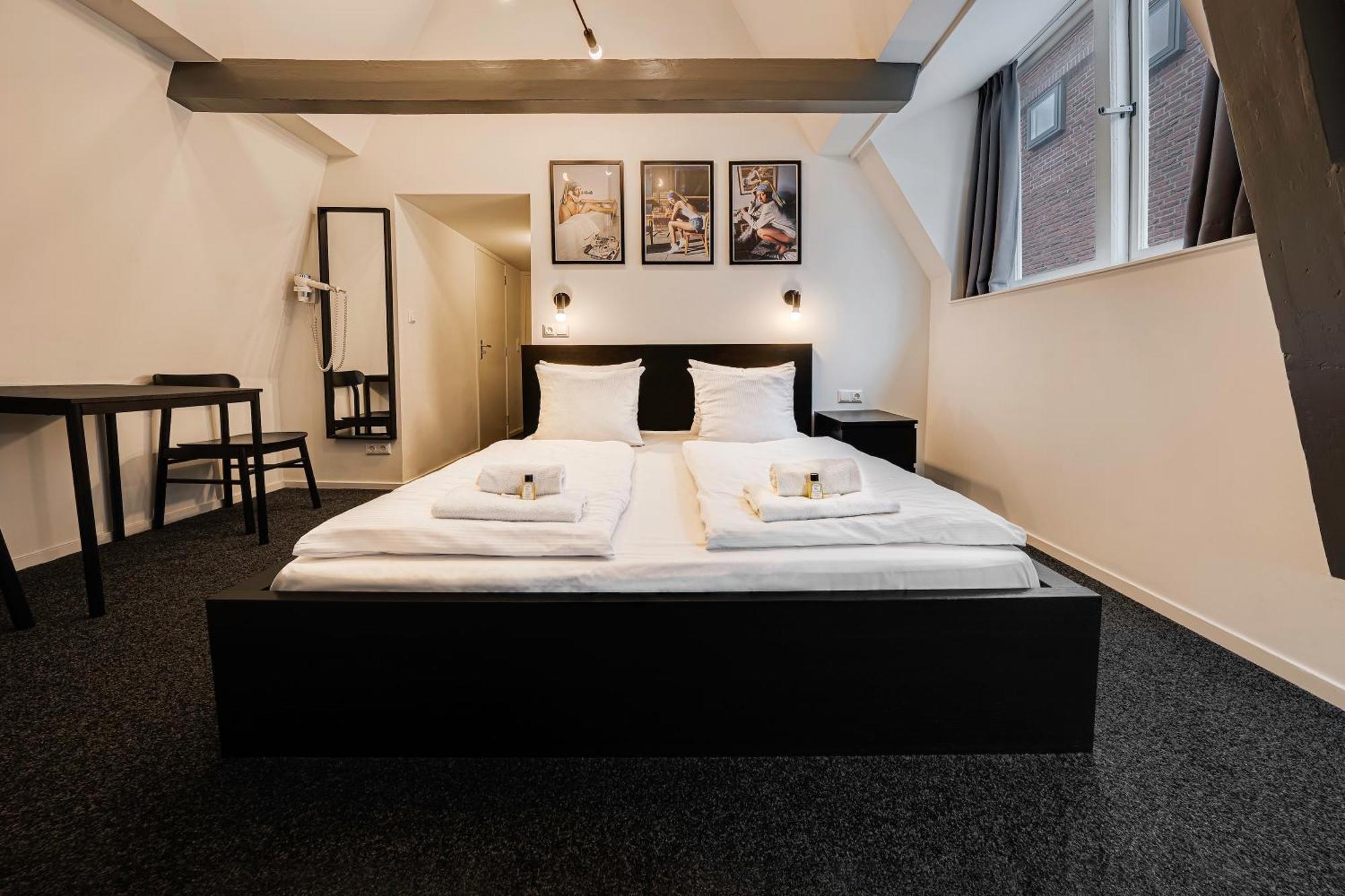 St Christophers Inn At The Winston Amsterdam Bagian luar foto