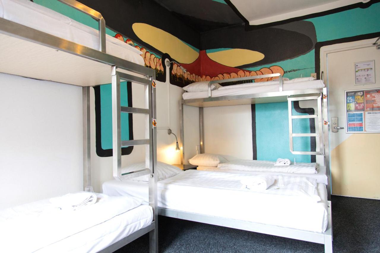 St Christophers Inn At The Winston Amsterdam Bagian luar foto